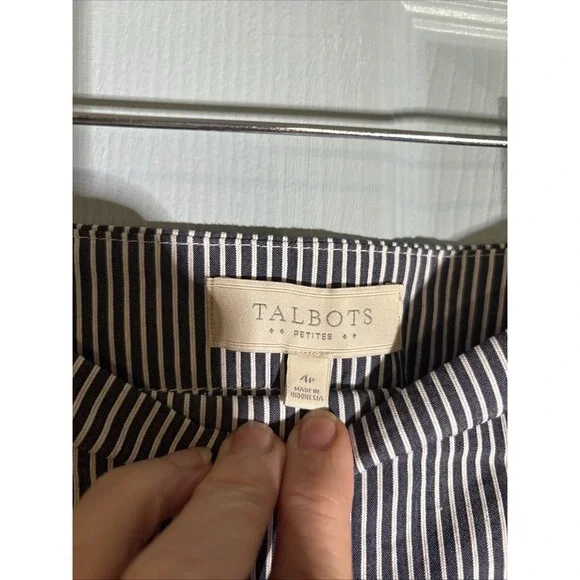Talbots womens skirt blue and white stripe buttons in front lined. Sz 4 Petite - Picture 4 of 13